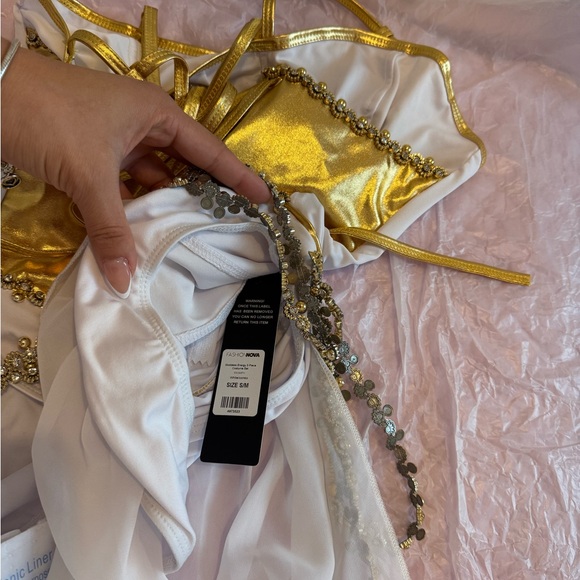 Greek goddess fashion nova costume - Picture 8 of 8